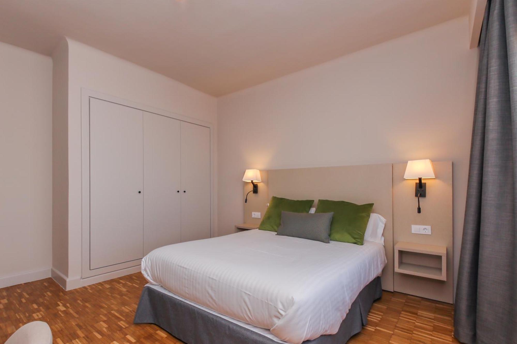 Deluxe Doppel-/Zweibettzimmer